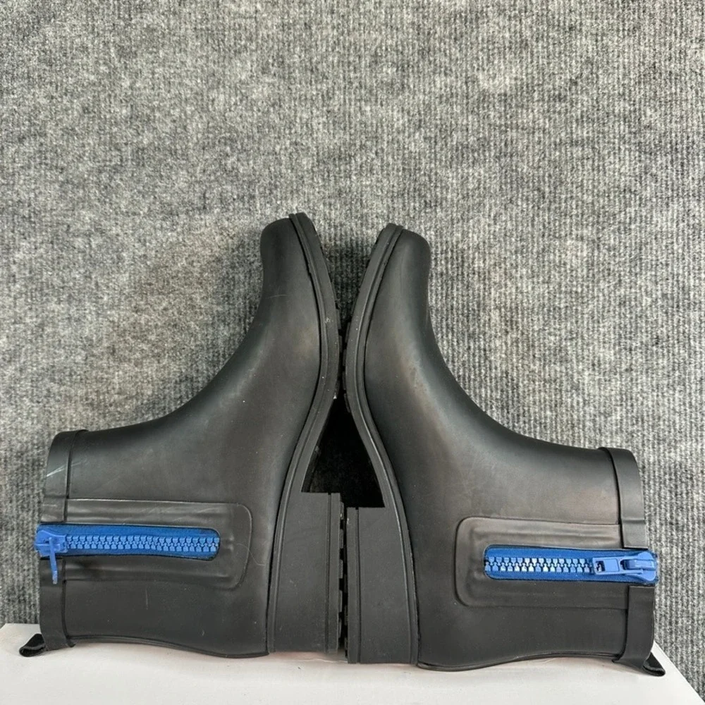Lucky Brand Rhandi Black Rubber Rain Boots Blue Zipper Ankle Booties Womens 10